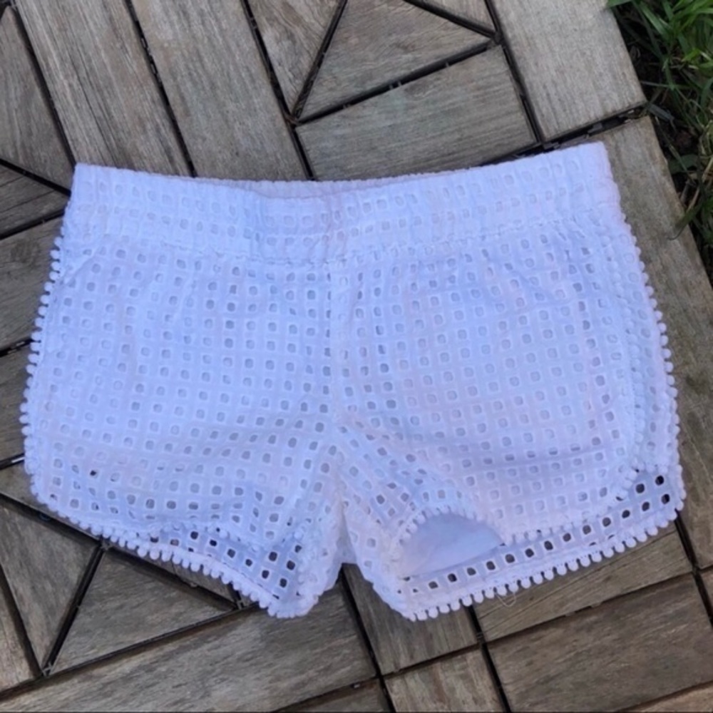 Lilly Pulitzer For Target White Shorts Size XS